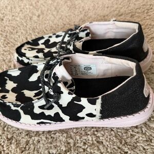 Hey Dude Wendy Funk Cow Print Shoes Women’s Size 7